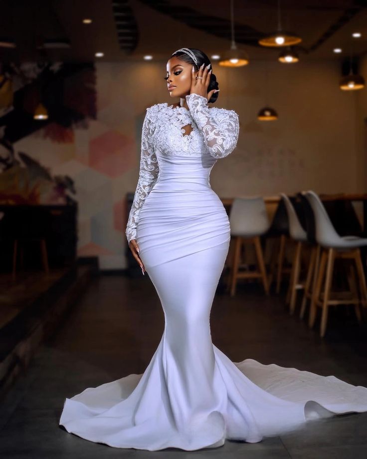 customized modest lace appliques wedding dress…